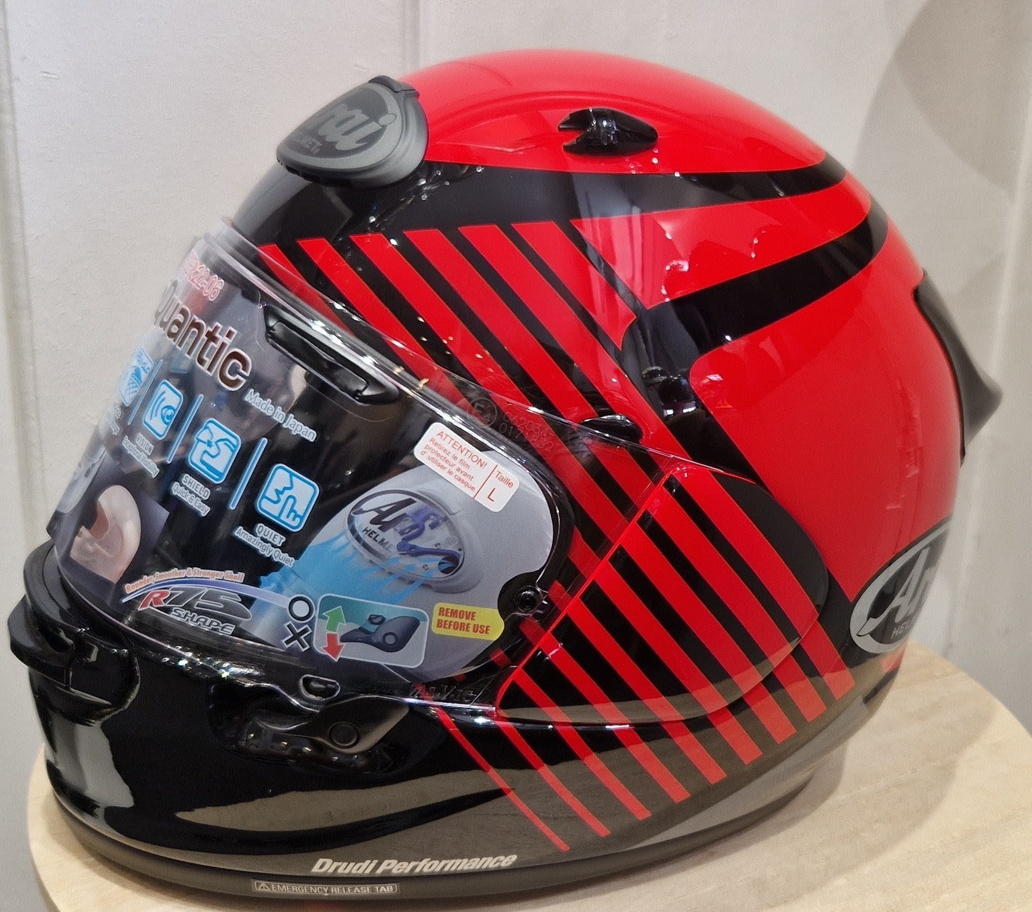 Casque-ARAI-QUANTIC-Flight-Red-casque-integral-moto-route-rouge-elmo