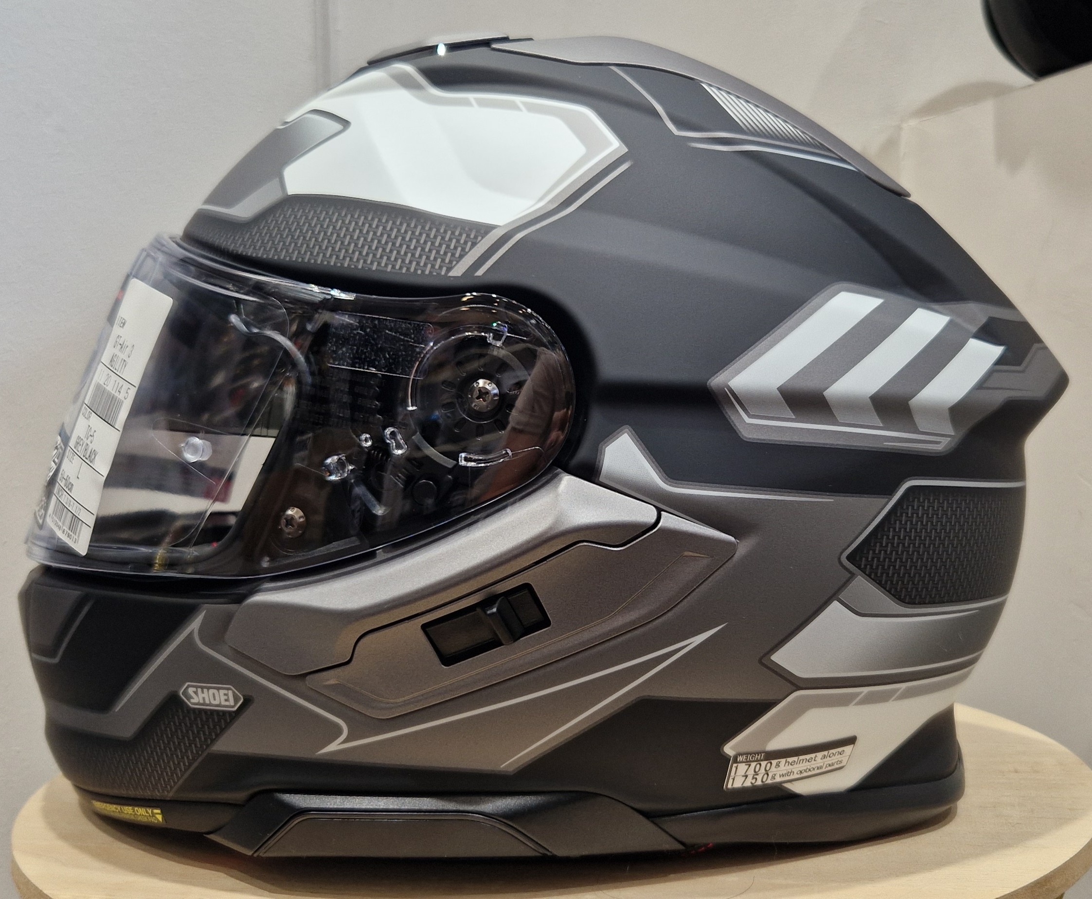 casque-integral-shoei-GT-AIR-3-AGILITY-TC5-casque-moto-route-confortable-noir-gris-elmo